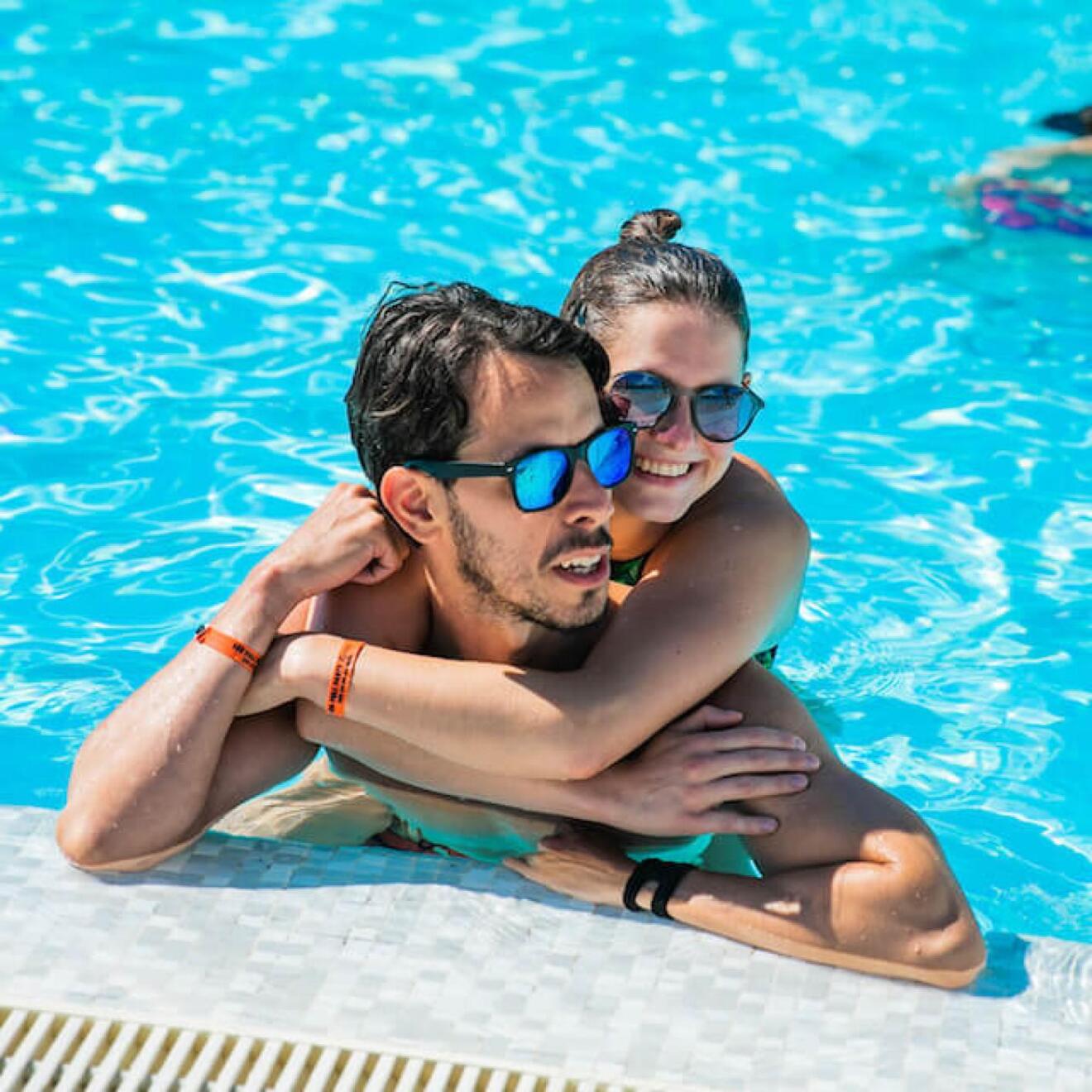 Villas Rubin Resort Pool Party 3