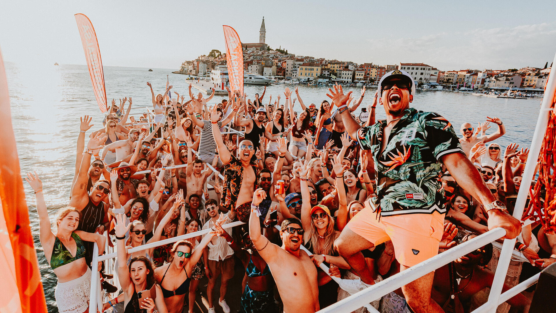 Bachata boat parties: first themes & tickets are out!