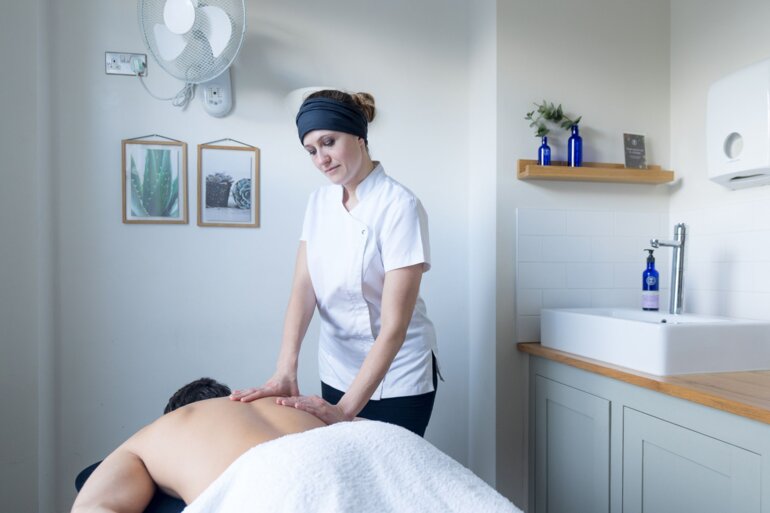 Yasmina’s Massage - Recovery Team